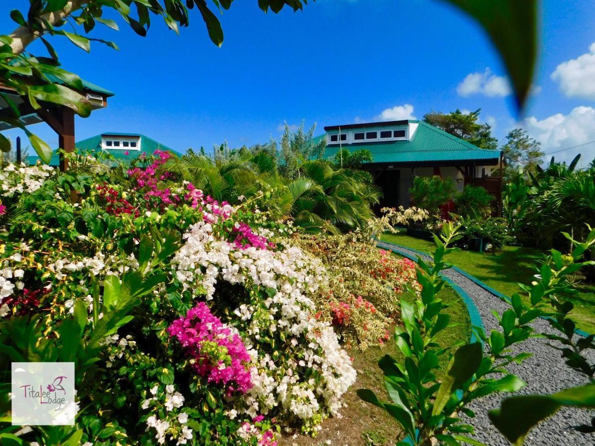 Titalee Lodge 3 Villas Autour D'Une Piscine Saint-Francois  Exteriör bild